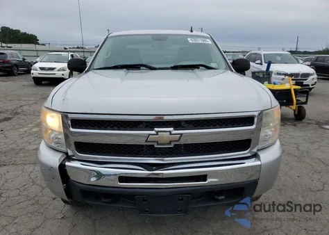 2010 Chevrolet Silverado K1500 Ls из США, поврежденный, VIN 3GCRKREAXAG130095